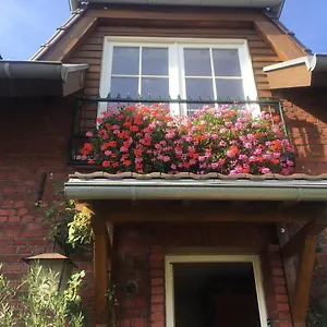 Haus Rothenstein, Ruhige Fewo, Ca. 10 Min. Zu Messe Und Flughafen , Meerbusch Deutschland